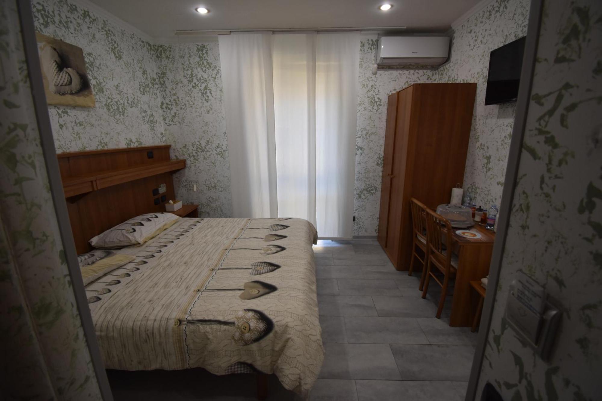Vichyenichy Ξενοδοχείο Morena Δωμάτιο φωτογραφία